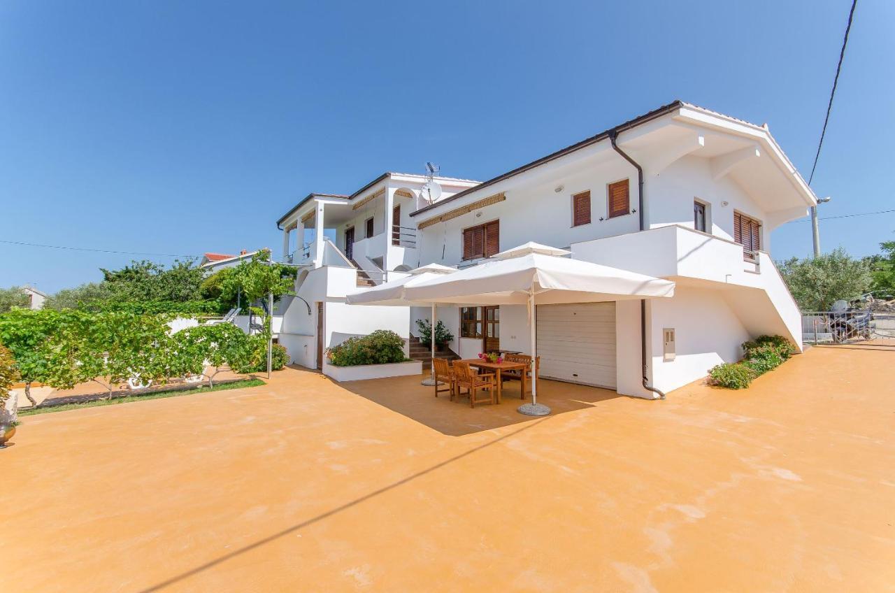 Apartments Goran Vir Dış mekan fotoğraf