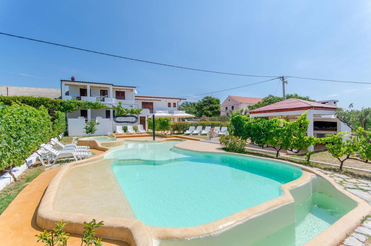 Apartments Goran Vir Dış mekan fotoğraf