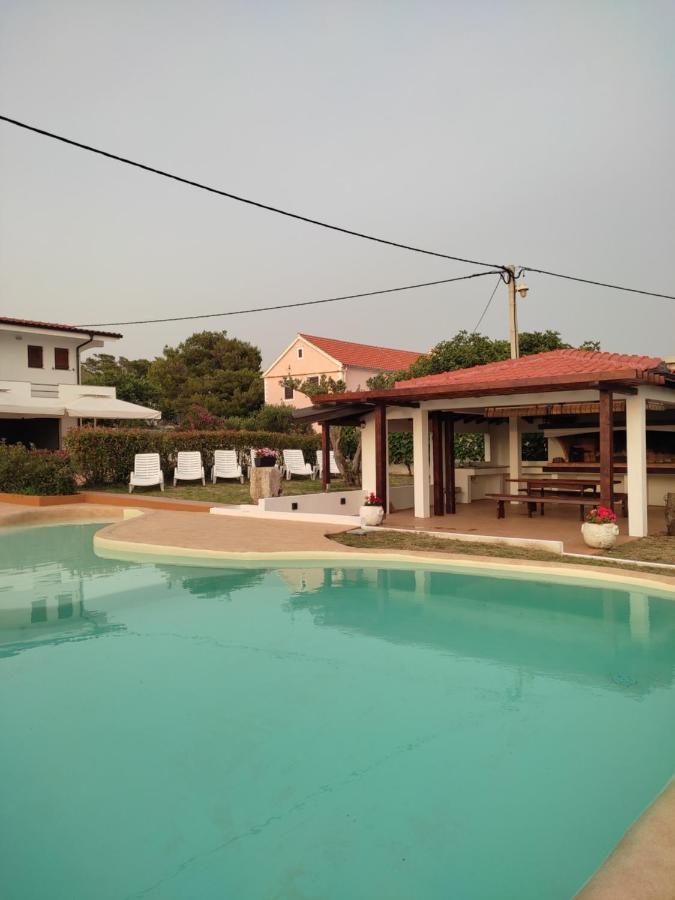 Apartments Goran Vir Dış mekan fotoğraf
