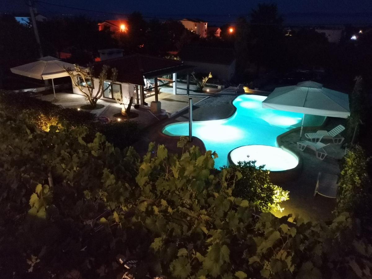 Apartments Goran Vir Dış mekan fotoğraf