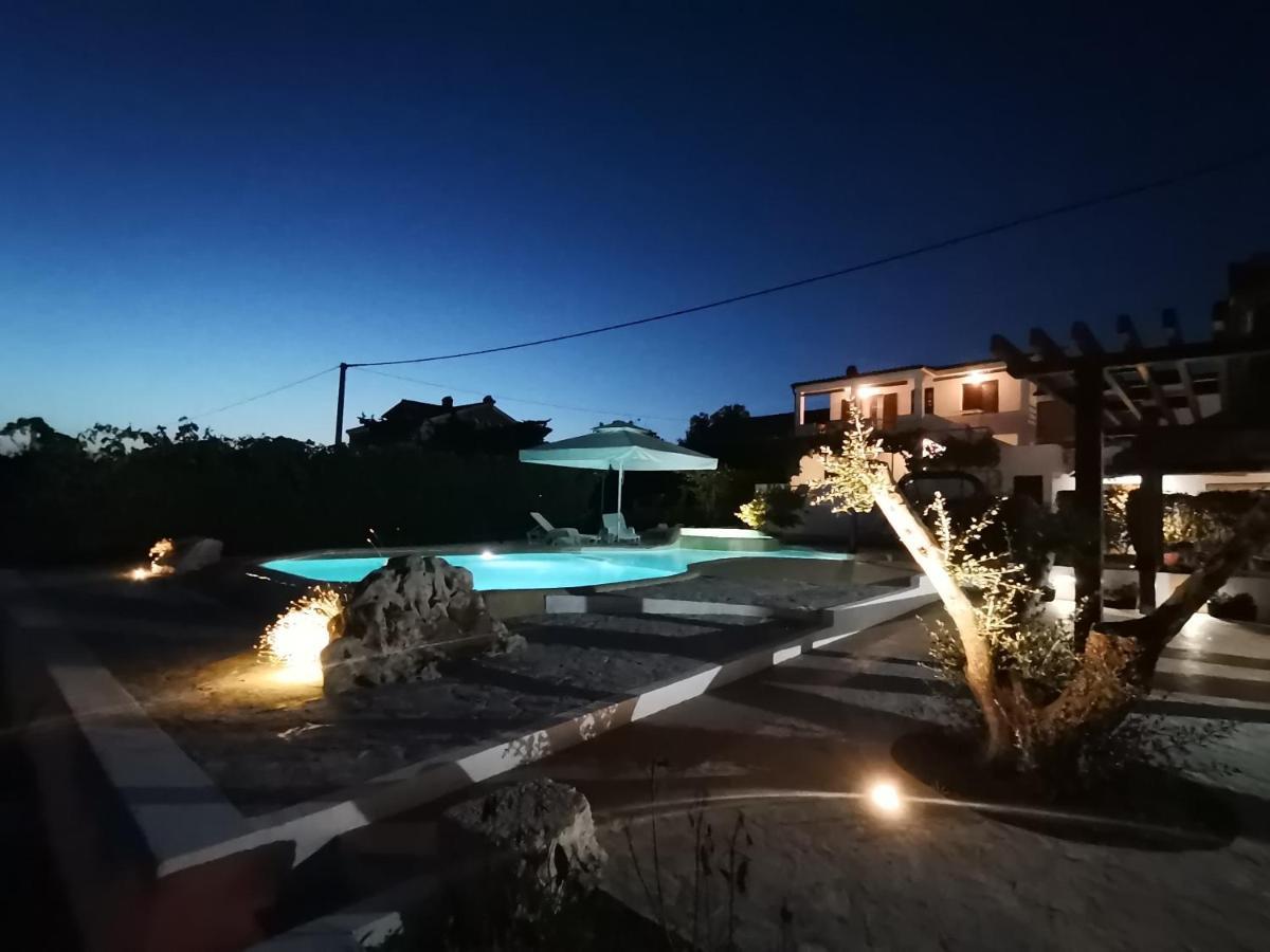 Apartments Goran Vir Dış mekan fotoğraf