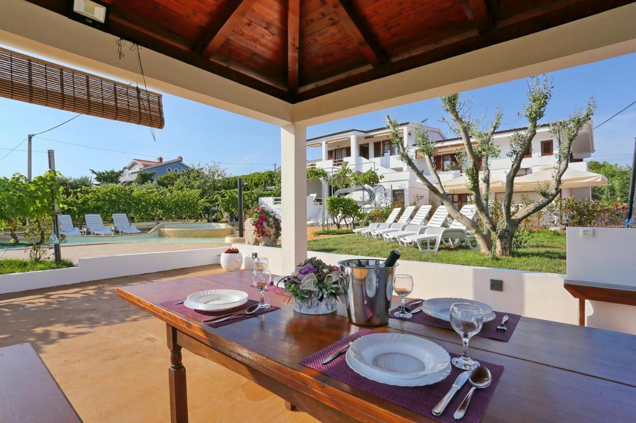 Apartments Goran Vir Dış mekan fotoğraf