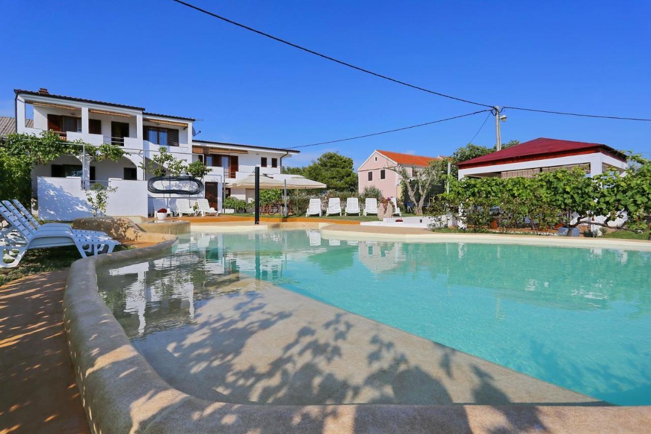 Apartments Goran Vir Dış mekan fotoğraf